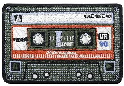 Finally Home Klett Patch - Rote 80er Kassette | Retro Klett Patches, Vintage Aufnäher, Old School Klettpatches, Badge, Rock Musik Klettpatch