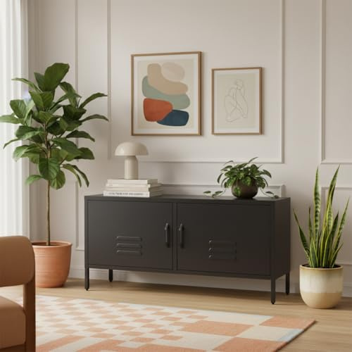 skølm Atria Lowboard 105x38x55 cm, Schwarz, aus Metall, TV Schrank stabil | Fernsehtisch mit 4 verstellbaren Fächern, TV Board, Sideboard/Fernsehschrank/Wohnzimmerschrank/Metallschrank für Wohnzimmer