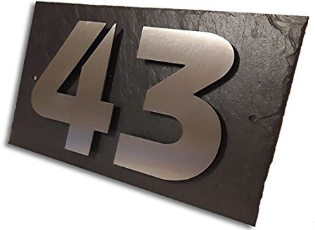 Targhetta per numero civico, in acciaio inox, con numero a scelta e ardesia in effetto 3D