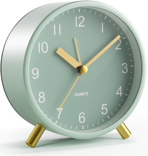 YouJabz Analogue Alarm Clock, Silent Non Ticking with Night Light, Battery Operated, Fashionable Round Metal Alarm Clock for Office, Bedroom, Elderly, Adults, Children, School Gift (Green)