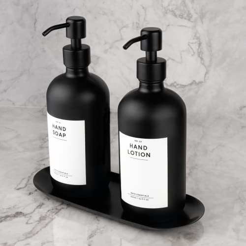 MONOKO 2er Set Seifenspender Schwarz Matt aus Glas mit Tablett | 500ml Spülmittelspender Küche | Flaschen zum Befüllen | Spender Pumpkopf Edelstahl | Pumpflasche + Aufkleber