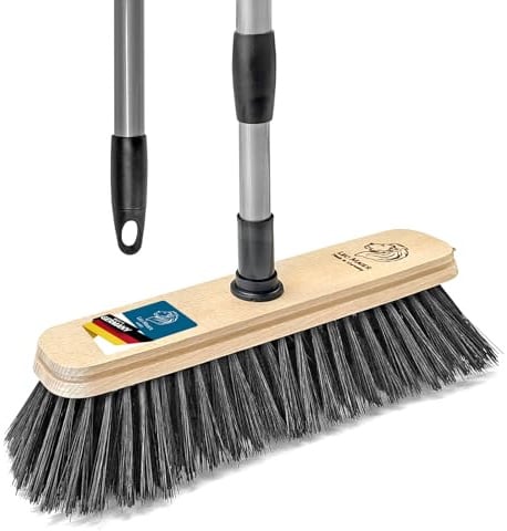 Peggy Perfect Besen mit Teleskopstiel 75–130 cm – zertifiziertes Buchenholz – robuste Kunstborsten für Glatte Böden – ergonomisch & rückenschonend – hochwertig & nachhaltig – Made in Germany