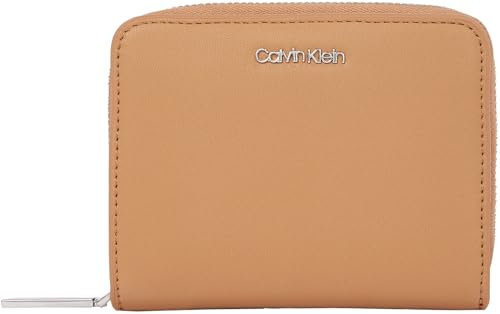 Calvin Klein CK MUST MEDIUM ZIP AROUND WALLET Rundum Reißverschluss Brieftasche Damen, Braun (Lion), OS