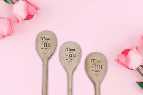 Mother's Day Wooden Spoons Set, Decorative Kitchen Utensils with Engraved Messages, 3-Piece (Mum Cooks)