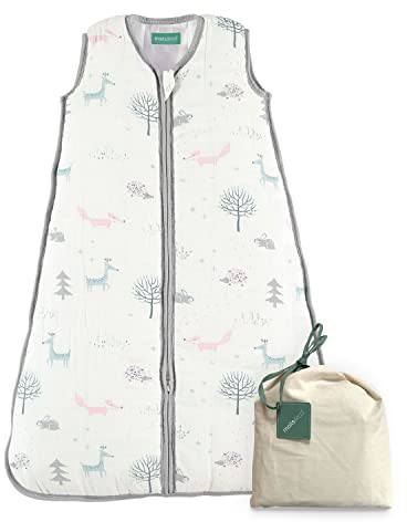 molis&co - Baby Schlafsack 2.5 TOG - Ganzjahres Schlafsack - Babyschlafsack Neugeborene - Premium-Musselin, ärmellos Winterschlafsack wattiert - Premium Qualität - Wald (85 cm)