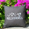 My Oma Outdoor Kissen wasserabweisend in 45x45 | Design Willkommen | Wetterfester Kissenbezug in dunkelgrau | Deko Kissen ohne Füllung als Geschenk zur Hochzeit | Aufdruck mit metallischem Glanz