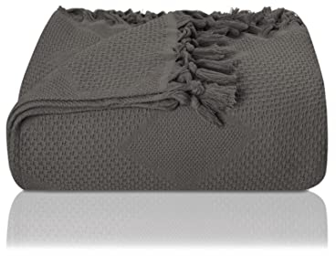 LAYNENBURG Premium Tagesdecke mit handgeknüpften Fransen - 100% Baumwolle - 220 x 240 cm XXL - Waffelpique Sommerdecke - Baumwolldecke als Bett-Überwurf, Couch-Überwurf & Sofa-Decke (Anthrazit)
