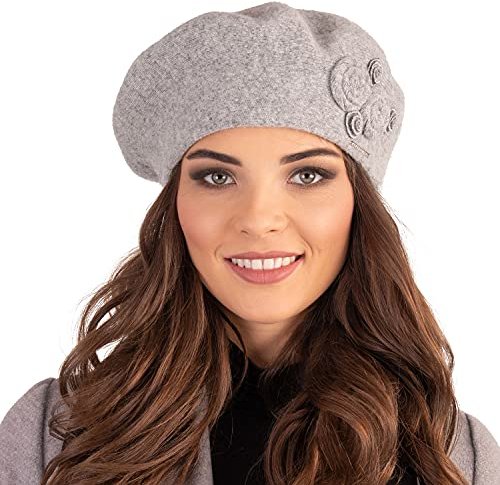 VIVISENCE Baskenmütze Damen Winter Elegante Mit Klassischem Herbst Frauen Mütze Schnitt Warmer Wollmischung Floraler Applikation Perfekter Passform Ideal Für Kalte Tage Modell, Hellgrau,Einheitsgröße