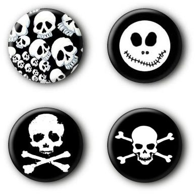 4 Totenkopf Skull Buttons Ansteckbuttons Buttonset Anstecker #1 (2,5cm)