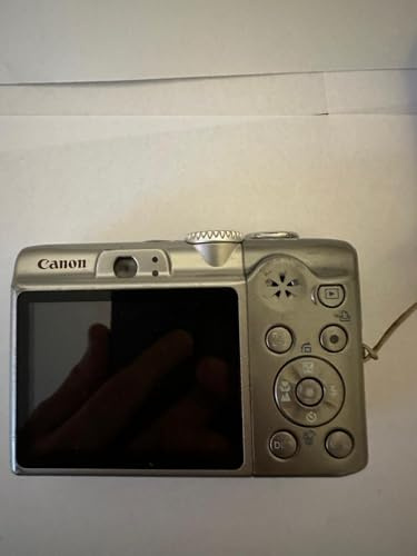 Canon PowerShot A1100 IS Digitalkamera (12 MP, 4-fach opt. Zoom, 6,4cm (2,5 Zoll) Display) silber