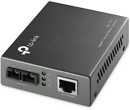 TP-Link Gigabit Single-Mode Media Converter, Complies with IEEE 802.3ab and IEEE 802.3z Extends Fiber Distance Up to 20 km (MC210CS)