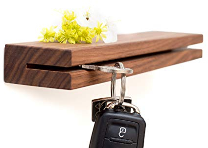 klotzaufklotz Stabile Schlüsselleiste Holz | Schlüsselbrett |schwebend anzubringen - handgemacht aus Nussbaum massiv - Schlüsselboard 25cm