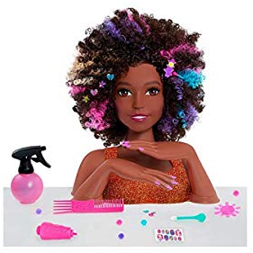 Barbie, Frisierkopf Affro Style, 27 Friseur-Accessoires inklusive, Sein Make-up wechselt die Farbe, Spielzeug für Kinder ab 3 Jahren, GIOCHI PREZIOSI, BAR34