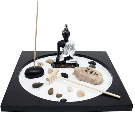 La Casa Degli Incensi - Giardino Zen da Tavolo con Sabbia, Porta Incenso, Sassolini, Rastrello e Statuine Decorative, Misure 24x24 cm