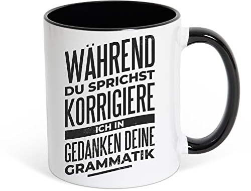 TRVPPY Tasse Ich Korrigiere Deine Grammatik Weiß-Schwarze Kaffeetasse Geschenk, Keramik mit Spruch Motiv