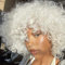 Colorfulpanda Perücke Afro Kinky weiße Damen Kurze Wellige Perücken Locken Für Frauen Synthetische Natürliche Haar Wig mit Pony Natürlich lockige Perücke