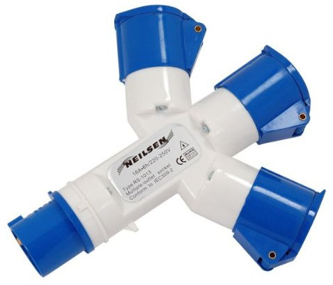 Neilsen CT1754-3 Way Outlet Adaptor Splitter 230V | IP44 Rated | 16A Current | 200-250V | 50-60Hz | Multi-Socket Electrical Connector | Ideal for Outdoor and Industrial Electrical Use
