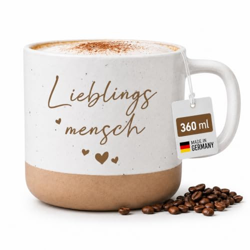 Bergliebe Keramiktasse Lieblingsmensch 360 ml | Kaffeetasse mit liebevollem Motiv | Teebecher weiß mit beigem Boden | Designertasse für Kaffee & Tee | Geschenk für Frauen & Männer | Pohmer Design