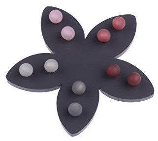 5 Paar Ohrstecker in 6mm, original italienisches Polaris an einem Stift aus Chirurgenstahl auf einer schwarzen Blume aus Plexiglas