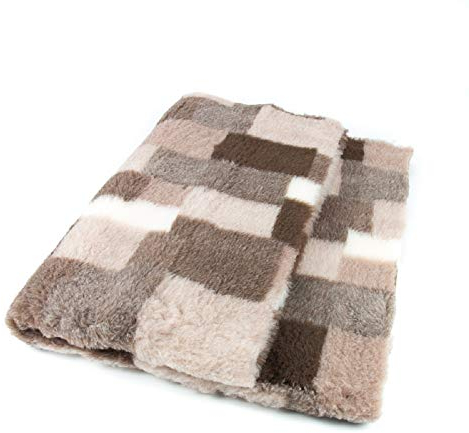 Tierisch-tolle Geschenke ProFleece Premium Hundedecke Haustiermatte Patchwork Graubraun | rutschfest | Antibakteriell | Antiallergen | Atmungsaktiv | Isolierend | Waschbar (S = 75 x 50 cm)