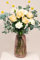 BLOOMY DAYS Schöner Blumenstrauß, Viel Glück, Rosen, Nelken, Craspedia, Eukalyptus, 7-Tage-Frischegarantie, Geschenkidee