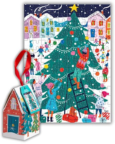 Galison Tree Decorating – 130 Piece House Shaped Puzzle Ornament Featuring Outdoors Tree Decorating Moment Under The Stars