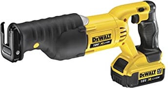 DeWalt 18V XR Lithium-Ion Reciprocating Saw with Batteries