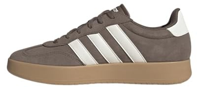 adidas Men's Barreda Sneaker, Earth Strata/Off White/Gum, 7.5 UK