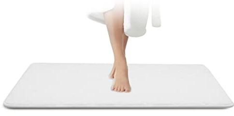 JAWAonline Badezimmerteppich Weiß - Pflegeleichte Badematte Memoryschaum - Extrem Saugfähiger Badteppich - Badvorleger rutschfest - Waschbarer Bad Teppich Badezimmer - Duschvorleger 70x120cm