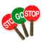 Liontouch - Stop & Go-Schilder, 3er-Pack, Rot & Grün | Ab 3 Jahre - 30 x 17 cm | Robuste, beidseitige Schaumstoff-Schilder in Lollipop-Form | Perfekt für Schulweghelfer & zum Lernen von Verkehrsregeln