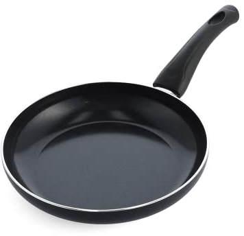 BK Brilliant Gesunde induktionsgeeignete Bratpfanne aus Keramik (24 cm), backofen- und grillfest bis 160 °C, langlebig und professionell, spülmaschinenfest, PFAS-frei, schwarz