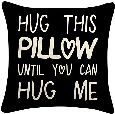 Sufamb Kissenbezug mit Aufschrift Hug This Pillow Until You Can Hug Me, 45,7 x 45,7 cm, für Freund und Freundin, Geburtstagsgeschenk, Geschenk für Fernbeziehungen, Valentinstagsgeschenke (schwarz)