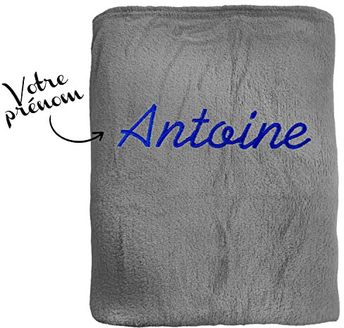 KDO MAGIC - Personalisierte Decke - Gestickter Vorname - Fleecedecke Bestickt - 125x130 cm - Geschenkidee für den Muttertag, Weihnachten (Grau)