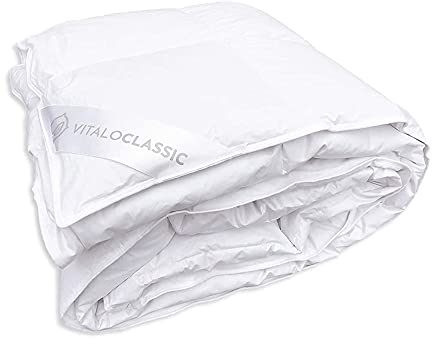VitaloBett Vierjahreszeiten Bettdecke 200x200 cm mit 100% extraweicher Daunenfüllung 1500g - Ganzjahresdecke, Daunendecke mit Baumwoll-Bezug, Atmungsaktiv & waschbar bis zu 60°C, Ökotex-Zertifiziert