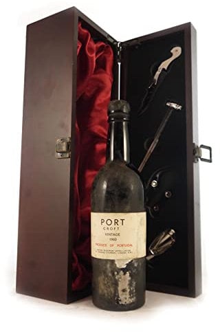 Croft Vintage Port 1960 (1/2 bottle) in a silk lined wooden box with four wine accessories, 1 x 375ml