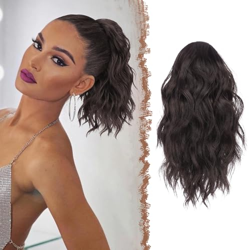 FESHFEN Braun Pferdeschwanz Haarteil mit Kordelzug, 30 cm Wellen Zopf Pferdeschwanz Verlängerung Haare Extension Synthetik Kurz Wellig Haarverlängerung Ponytail für Damen Frauen, Dunkelbraun