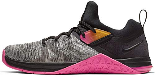 Nike Wmns Nike Metcon Flyknit 3, Women’s Fitness Shoes, Multicolour (Black/Black/Laser Fuchsia/White 000), 2.5 UK (35.5 EU)