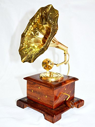 Schönes, altes, quadratisches Antik-Messing-Holz; dekoratives handgefertigtes Grammophon.