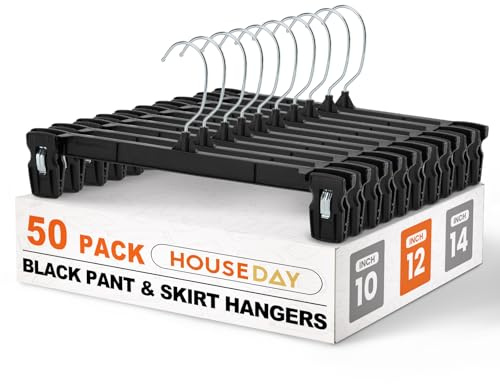 HOUSE DAY Schwarze Hosenbügel, 50 Stück, 30,5 cm Rockbügel mit rutschfesten großen Clips und 360° drehbarem Haken, robuster, schlanker Kunststoff-Hosenbügel, platzsparender Clip-Kleiderbügel für Hosen