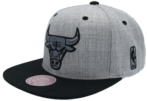 Mitchell & Ness Snapback Cap - Broad II Chicago Bulls grau