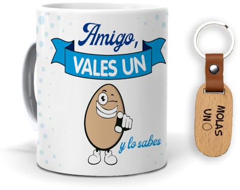 mundohuevo: Taza y llavero amigo vales. Amigo vales un huevo. Molas un huevo. Llavero madera natural. Haz un regalo único