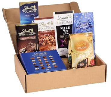 Lindt Schokolade | Lindt Klassiker Schokoladen-Set | 852g | 4 beliebte Lindt Schokoladen-Tafeln und 3 verschiedene Pralinés Packungen, teilweise alkoholhaltig | Schokoladen-Geschenk