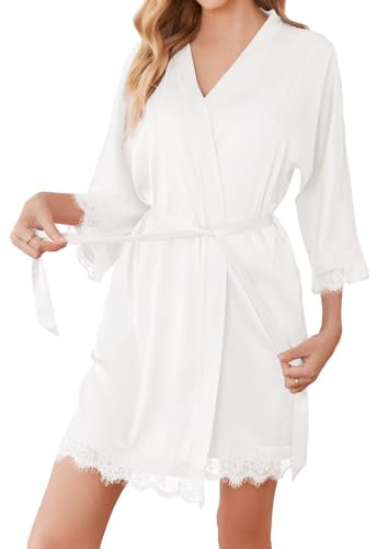Balancora Damen Morgenmantel Bademantel Satin Sexy Kimono mit Taschen Kurz Robe mit Gürtel Nachthemd für Braut Nachtwäsche Mit Blumenspitze XXL A-weiß