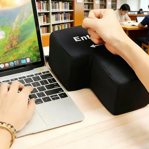 ChaneeHann USB Enter Kissen - Riesige Enter-Taste als Anti-Stress-Kissen für Büro & Gaming, Plug & Play, Schreibtisch-Komfortkissen (Schwarz)