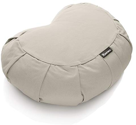 BODYMATE Halbmond Yogakissen 42cm lang 30cm breit und 15cm hoch Leinen-Grau hell mit Buchweizen-Spelz Füllung – Maschinenwaschbarer Bezug aus 100% extra Dicker Baumwolle – Meditationskissen