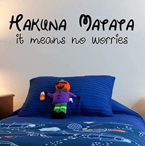 PiWine Wandtattoo mit Spruch aus Vinyl 90 x 20 cm - Hakuna Matata Dekoration für Kinderzimmer Wandaufkleber mit Spruch