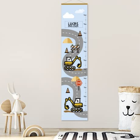 Gutmarkiert – Personalisierte Messlatte für Kinder mit Namen & Geburtsdatum zum aufhängen – Süße Messlatten für Baby- & Kleinkinderzimmer – Messlatte für Kinder aus Papier – Baustellen-Design
