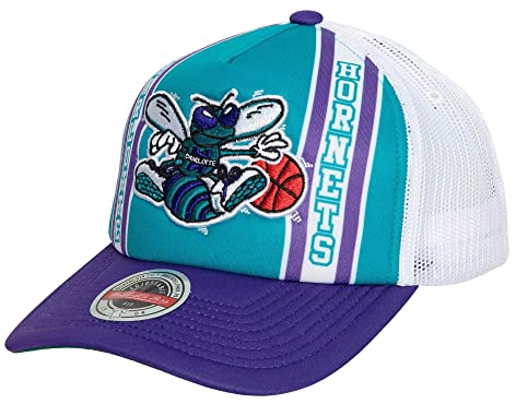 Mitchell & Ness Retro Trucker Snapback HWC Charlotte Hornets