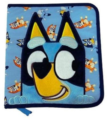 Cefa Toys Estuche Fluffy Bluey, cara de Bluey suave, 23 piezas, bloc de actividades.Apto para niños a partir de 3 años.