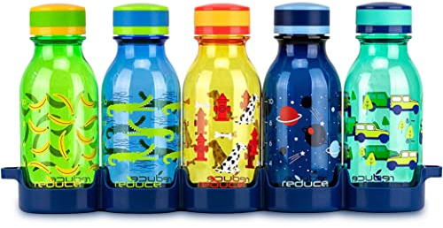 REDUCE WaterWeek - Botellas de agua de plástico Tritan recargables de 14 onzas, incluye 5 botellas a prueba de fugas y bandeja para nevera, ideal para la escuela, viajes y uso doméstico